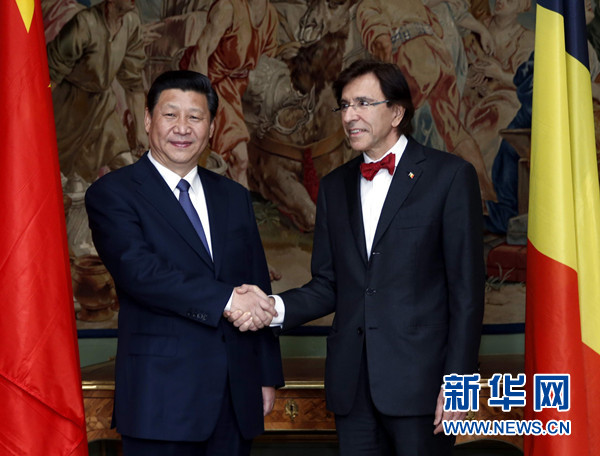 (图1) 1110033310_13962964698341n.jpg