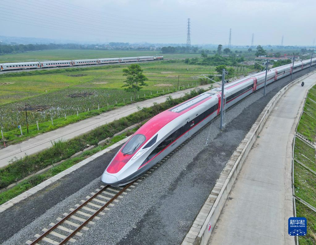 (图5) 1129124068_16682582294531n.jpg