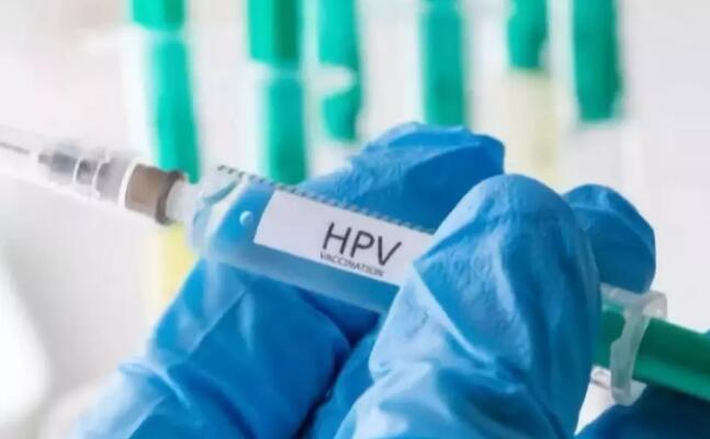 触目惊心!曾经的购物天堂,已沦为“假货天堂”(图11) 触目惊心!曾经的购物天堂,已沦为“假货天堂”(图11)