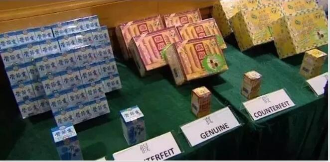 触目惊心!曾经的购物天堂,已沦为“假货天堂”(图35) 触目惊心!曾经的购物天堂,已沦为“假货天堂”(图35)