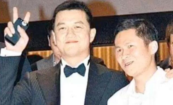 “钱多多”的绝密往事:马云密友,赌场叠码,绑架“活埋”!(图11) 25.png