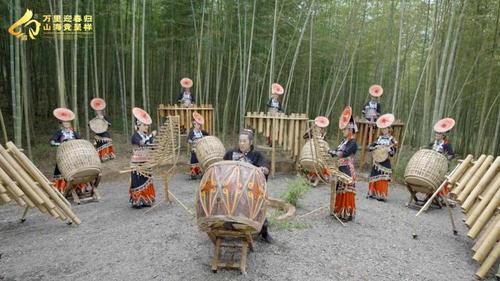 中印柬蒙多国共享春节文化盛宴 超1亿人次关注(图1) 中国侨网图为2023年“春暖花开”中印柬蒙四国迎春文艺晚会表演 主办方供图