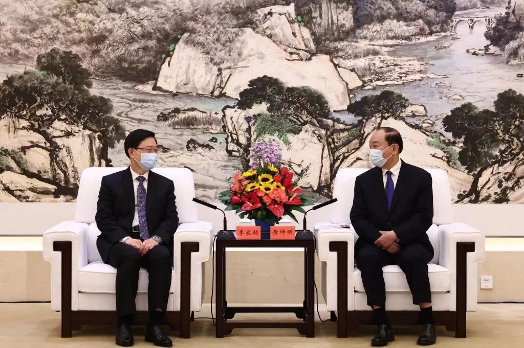 李家超兑现“承诺”(图4) 31.jpg