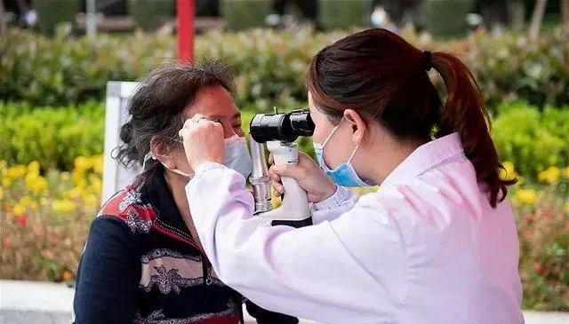 蒸汽眼罩是“护眼神器”?医生紧急提醒!(图1) 45.jpg