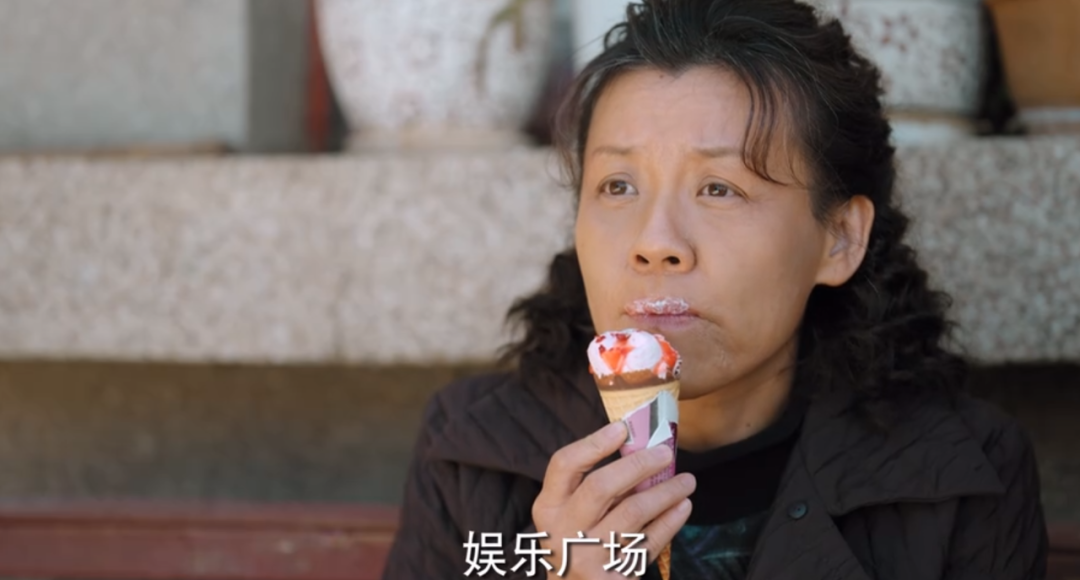 中国人最恐惧的“阶层滑落”,终于被拍得血淋淋(图29) 48.png