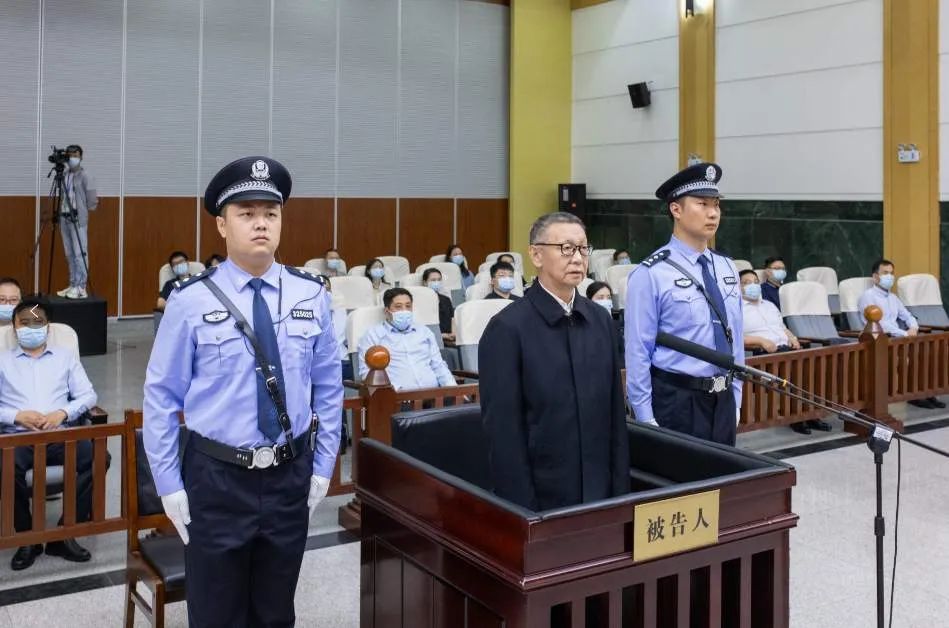 72岁蔡鄂生,被控敛财超5亿(图1) 1.jpg