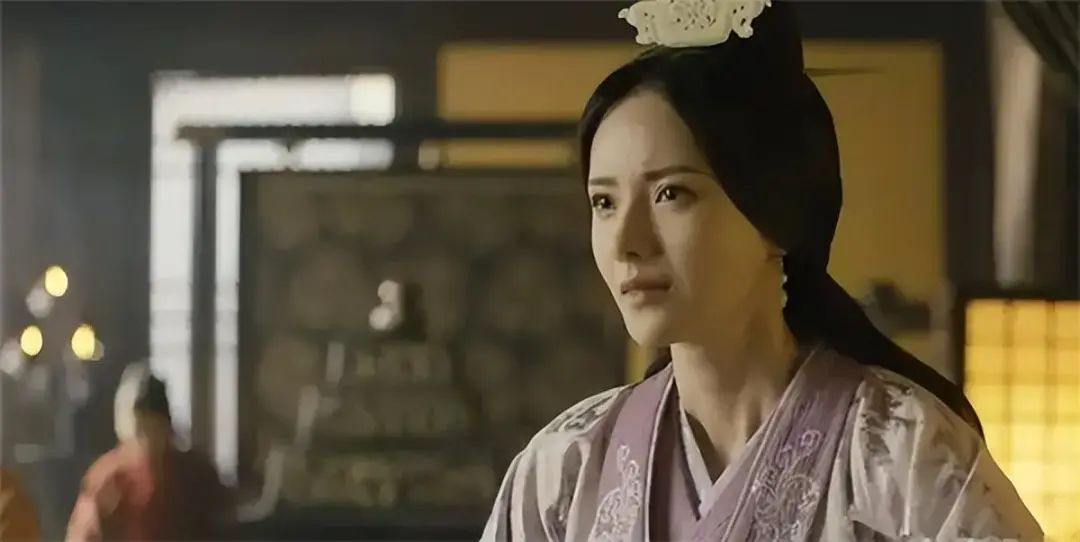 三国时的杜夫人常被人“霸占”,可她却没有寻短见,反而生活惬意(图2) 2.jpg