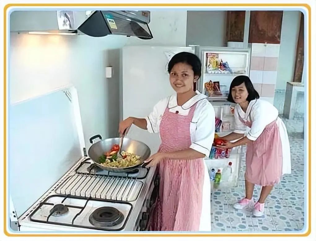 马未都:香港宁愿要20万菲佣,也不接受内地保姆,原因很简单(图5) 6.jpg