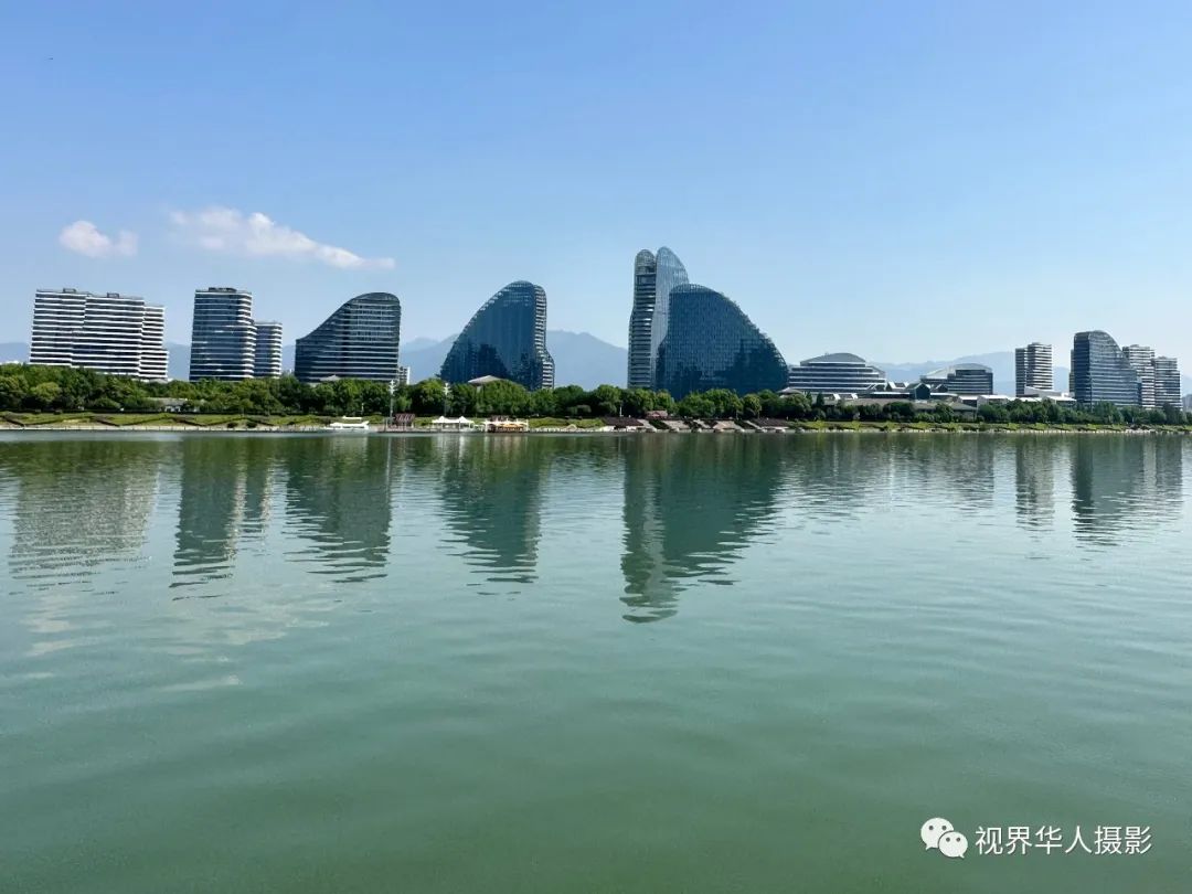 秀山丽水的人工湖杰作:南明湖(图3) 14.jpg