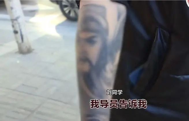 14岁初中女生自毁两条手臂,母亲当场崩溃:别让这一刻,成为孩子一辈子的伤疤(图3) 15.jpg