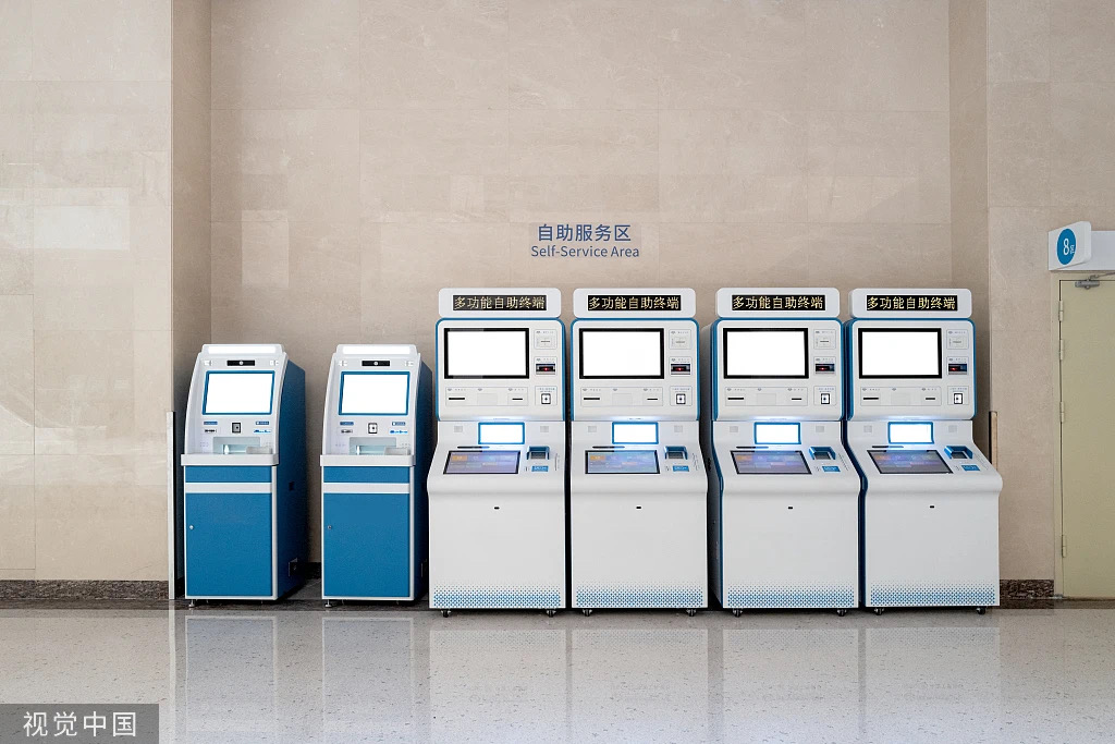 一些陪诊师换上马甲成了“黄牛”(图1) 12.jpg