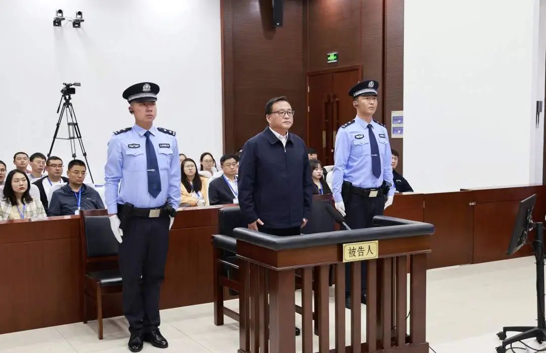 受贿1.29亿余元!山东省政协原副主席孙述涛一审被判无期(图1) 640.jpg