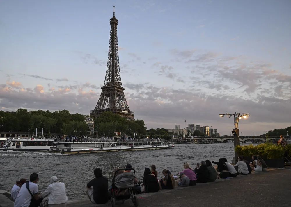 今夜,巴黎!(图5) 640.jpg