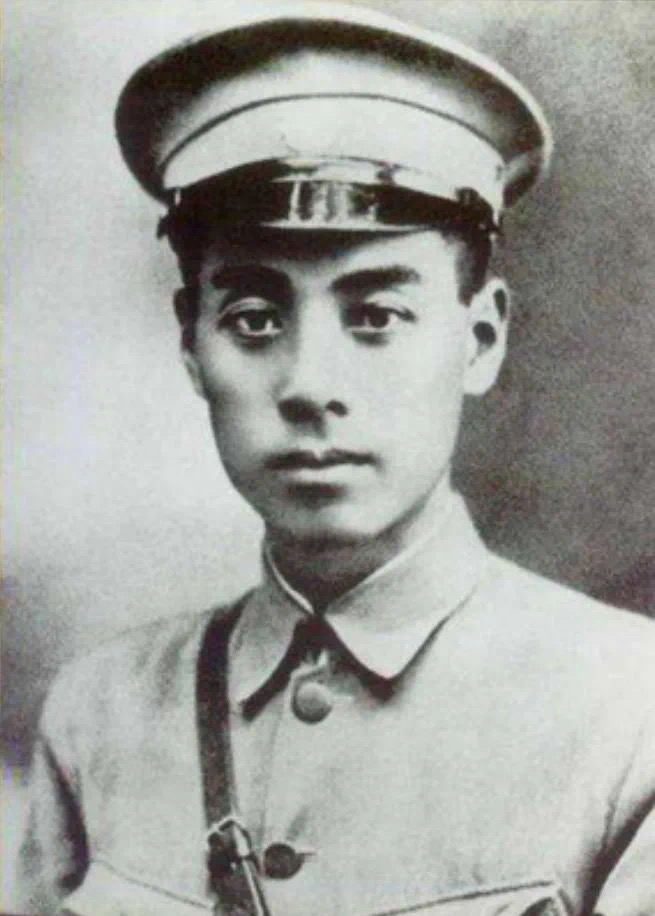 1927年周恩来被捕,没想到前来审讯的,竟是他当年黄埔军校的学生(图2) 10.jpg