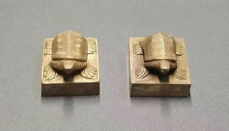 南京发现三国东吴重臣张昭墓(图3) 4.jpg