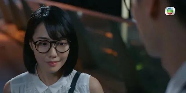 香港“放大招”抢内地人才,你愿意去香港落户生活吗?(图2) 香港“放大招”抢内地人才,你愿意去香港落户生活吗?(图2)