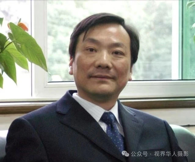 岑国荣|枫叶之韵(图40) 微信图片_202412311450322.jpg