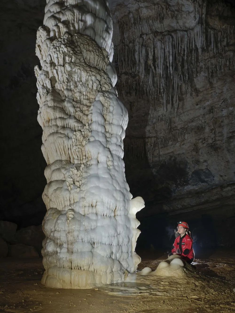 罕见！贵州发现4.8亿年“地下水晶宫”(图10)