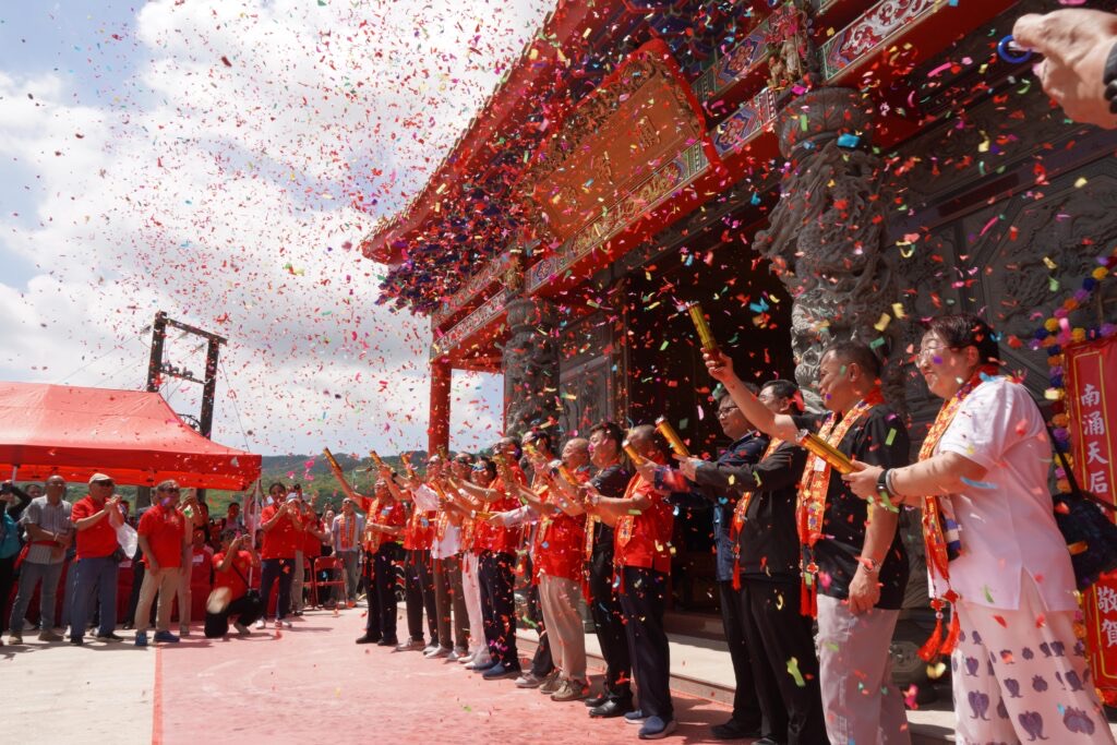 赤子情怀守护忠义文脉的时代担当(图5) 微信图片_202506080850113.jpg