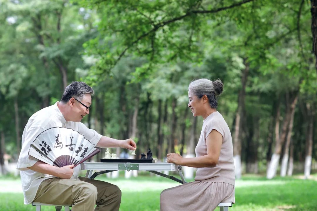 高温天预防心脏疾病风险，这三件事不要做！(图1)