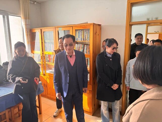 王玉印情系开封儿童福利院,用爱守护孩童成长(图1) 1.jpg