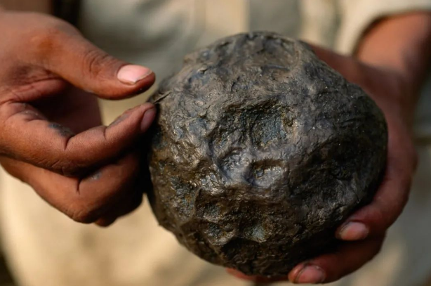 到底是谁发明了足球 | 文史(图3) 52.png