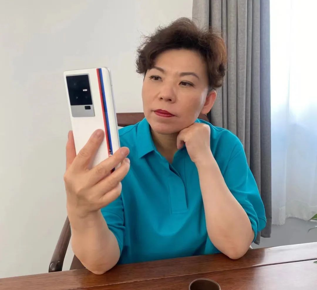 邓亚萍涉嫌贪腐被带走?本人发声明回应(图1) 18.jpg